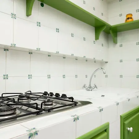 Apartment Cortese A Due Passi Dal Mare *